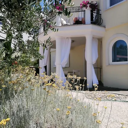 Apartment Mandolina Zadar