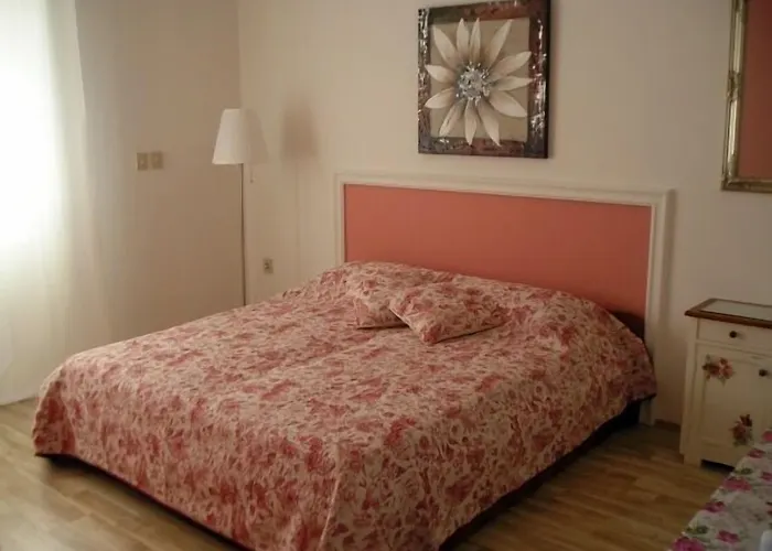 Mandolina Lägenhet *