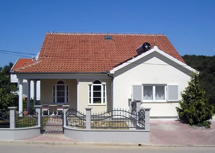 דירה Mandolina זאדאר