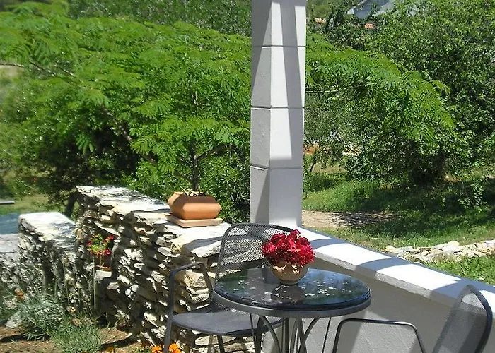 アパート Mandolina